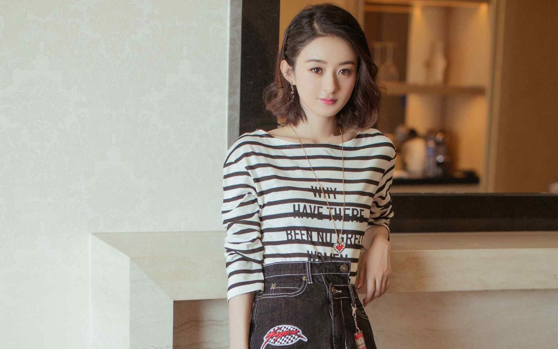 乌拉圭女篮在南美锦标赛中表现出色,再创佳绩,乌拉圭美女球迷