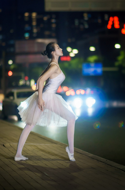 乐鱼体育登录-热火替补阵容连续贡献成胜利关键，热火的阵容